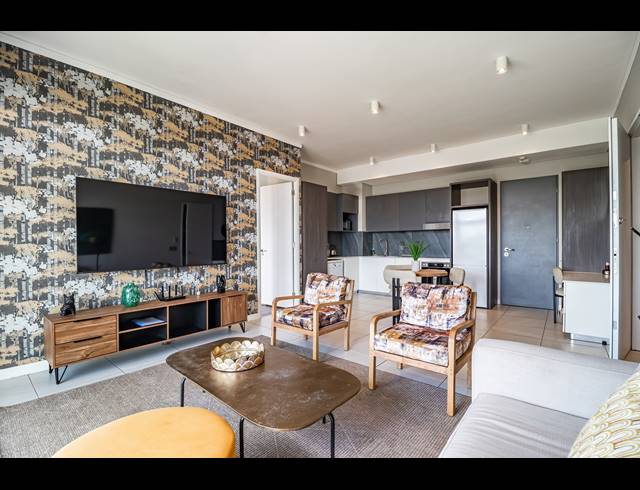 1 BEDROOM APARTMENT FOR SALE IN MENLYN